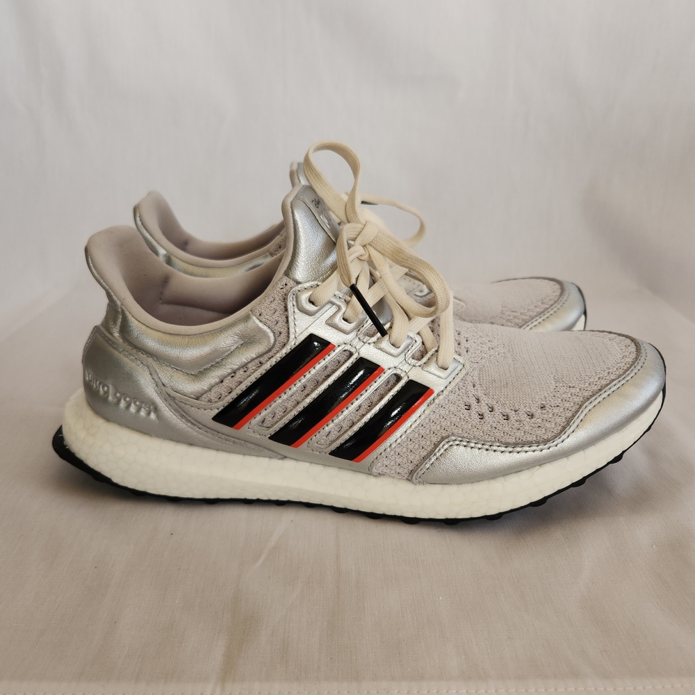 Disney adidas Men's Silver Black Red Ultraboost sz 9 men 10 women - Picture 6 of 14